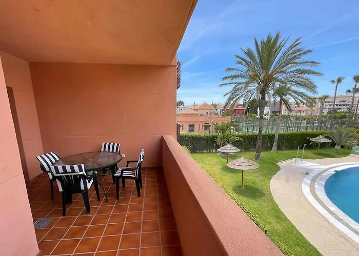 E2 Equipado En Playa Granada Con Terraza De 11M2